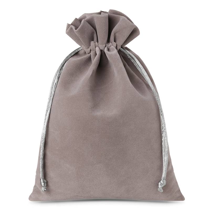 VELVET POUCHES